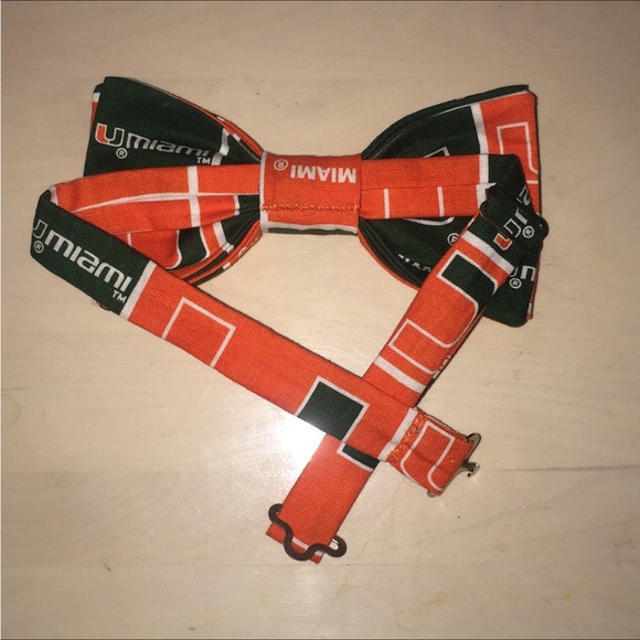 NWT UM University of Miami Spirit Bow Tie - Picture 3 of 4